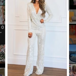 NWT LONG SLEEVE SEQUIN JUMPSUIT: CHAMPAGNE PERFECT FOR NEW YEARS EVE!